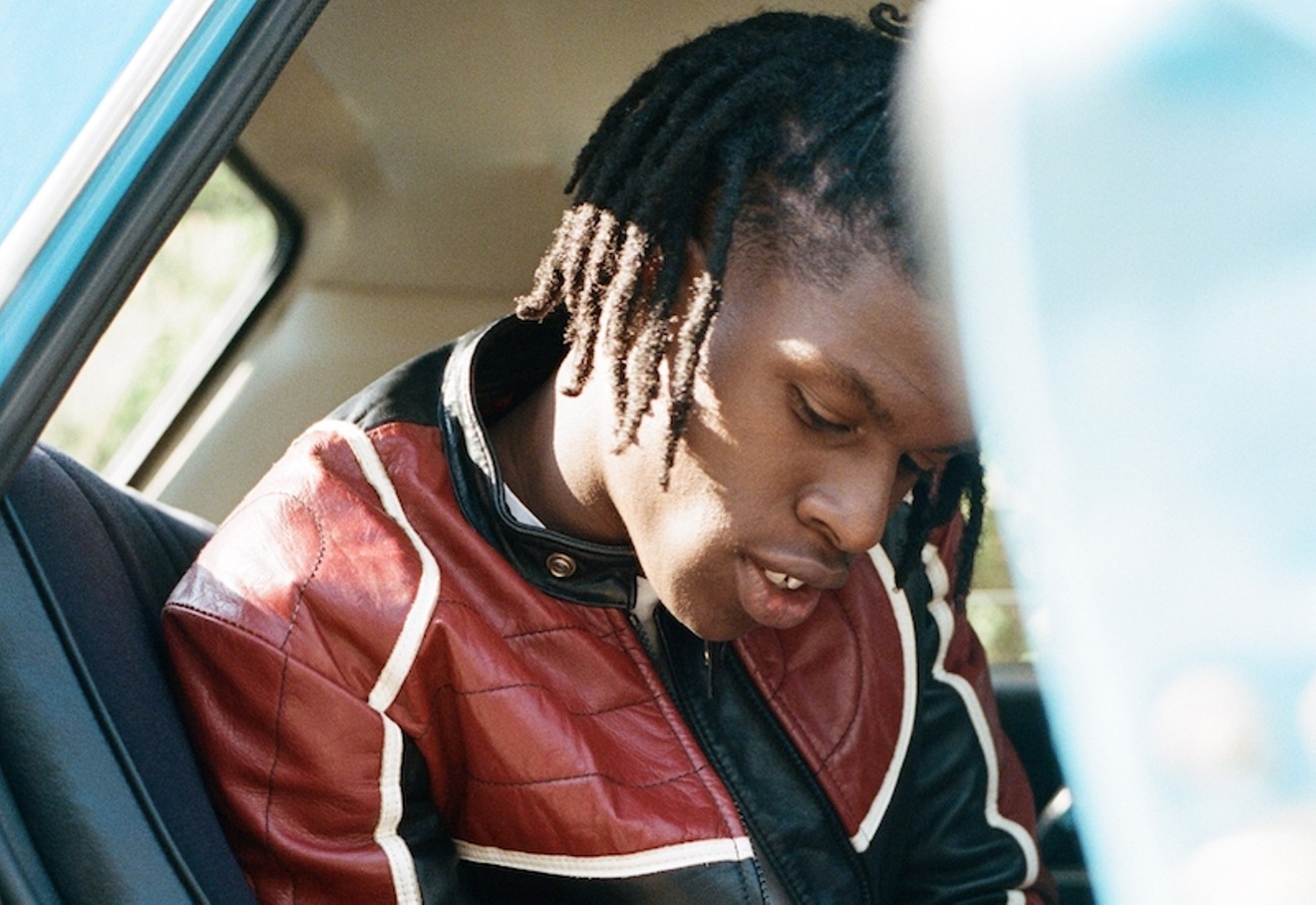 Daniel Caesar makes the kind of R&B you fall in love to.